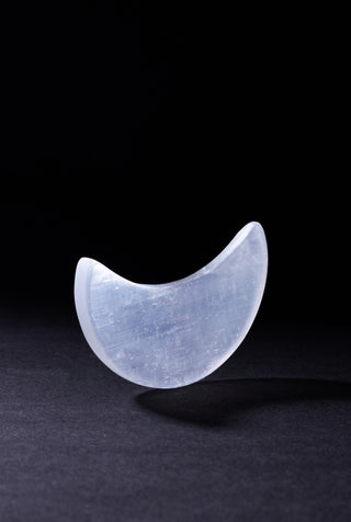 Selenite Moon Palm Stone