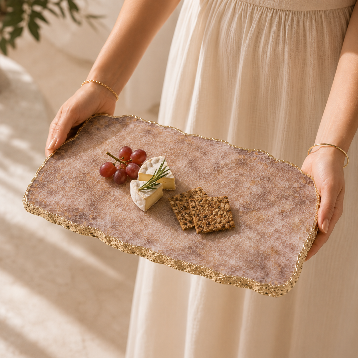 Golden quartz serving platter