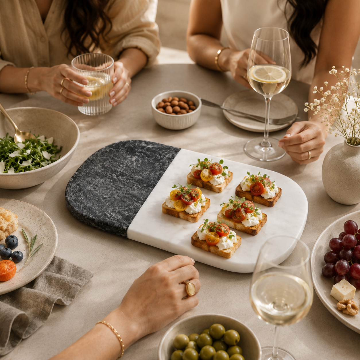 Black & white marble platter rounded edges